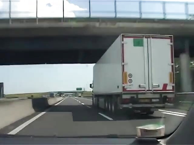Azgın evli kadın ve gavat koca ve genç kızlar ilk kez