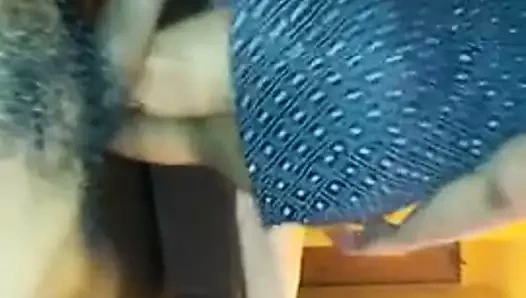 Bu adım annenin jöle gibi bir kıçı var