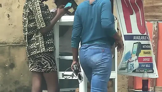 Sıska kızı birden fazla pozisyonda sikiyor