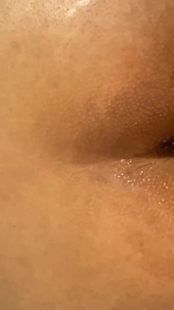 Незабываемый момент из "Индийская тетушка с большой задницей хардкорно трахается с большим членом, видео дези с большой задницей, анальный трах тетушки"