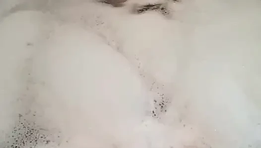 Yorgun ayaklarımı sırılsıklam