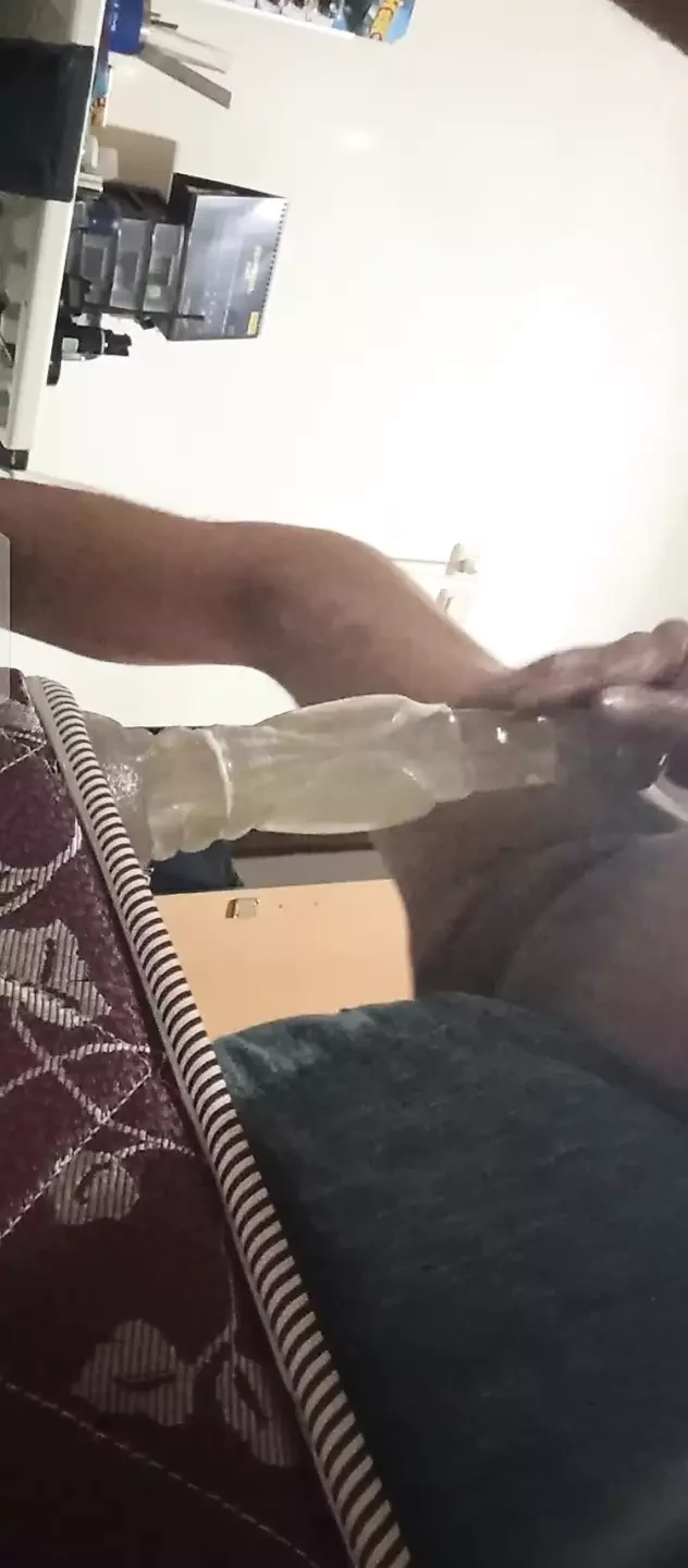Amcığım sevgili dildo canavarımdan memnun