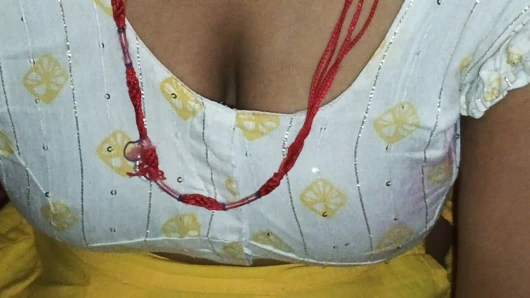 Saiya ile gecenin ortasında amcığım sikildi