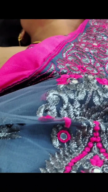 Ключевой момент из "горячего индийского секса Devar и бхабхи"