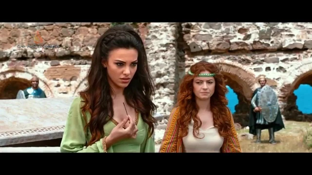Tuvana Turky and Hazal Senl - Bizans Oyunlari 2016