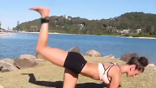 Seksi fitness kızı