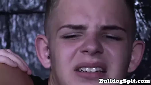 genç saksocu twink analized ile bigcock