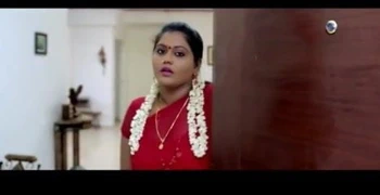 Kırmızı saree busty aunty