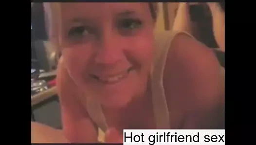 Kız arkadaş oral seks ile boşalmak içinde ağız