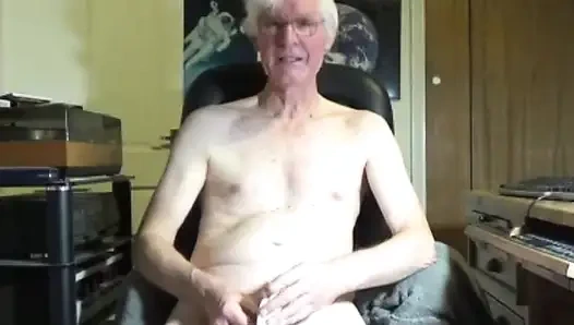 Web kamerasında mastürbasyon yapıyor