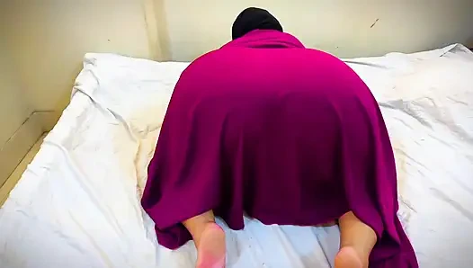 Güne yastıkla sikişmeden başemiyorum çünkü Arap süper ateşli orta yaşlı seksi kadınlar