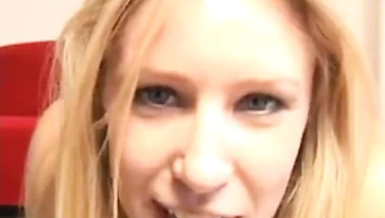 Kirli konuşurken sarışın milf istiyor bazı boşalmak