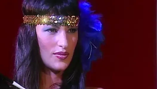 Aşırı romantizm içinde porno kasabası