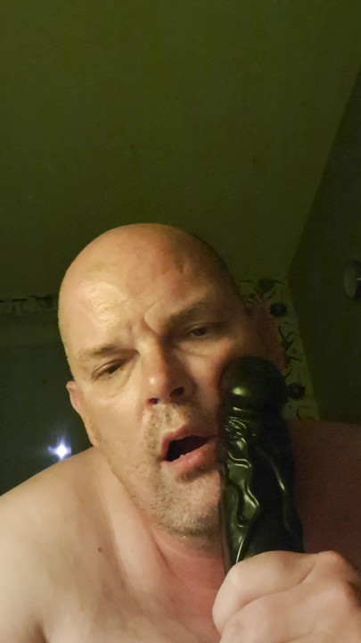 Sürtük için sadece doğru dildo