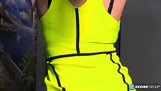 Ince. Yığılmış. Seksi.