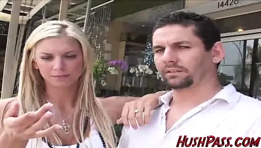 Broke kıçını brooke kırdı onu kıçını koca horoz bırakır