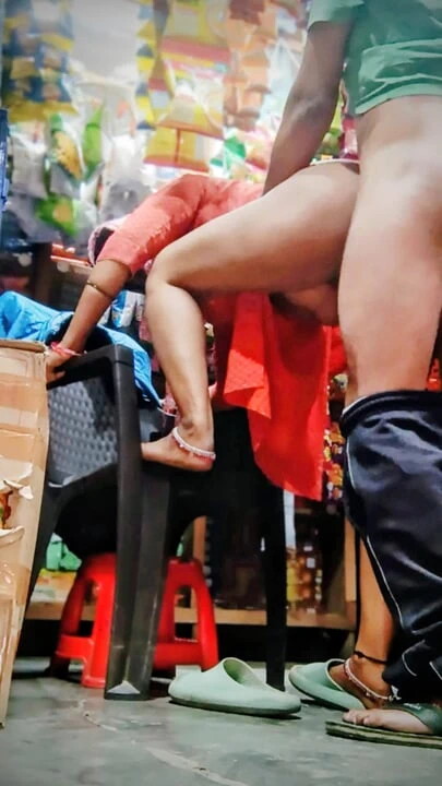 Simran fucks the shopkeeper