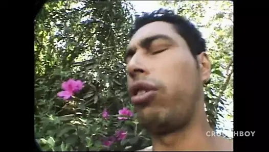 34 1 – meraklı heteroseksüel çocukla inanılmaz eğlenceli biseksüel toplu tecavüz