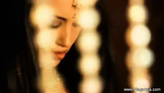 Bollywood dansçısı çok egzotik