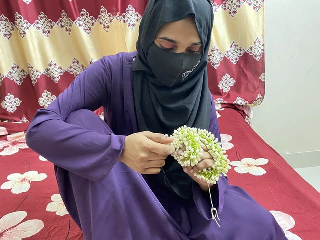 my sexy step sister meet her boyfriend Valentine's Day when i sex in my sister fucking hard in room bangla cler voice