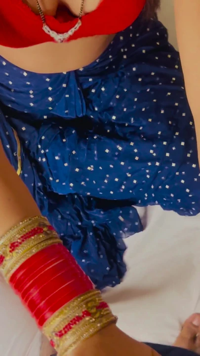 devar ne choda hai sauteli bhabhi ko aur bhabhi ne diya taang phaila kar chod full Hindi voice pura video Hindi me hai | Bölüm 1