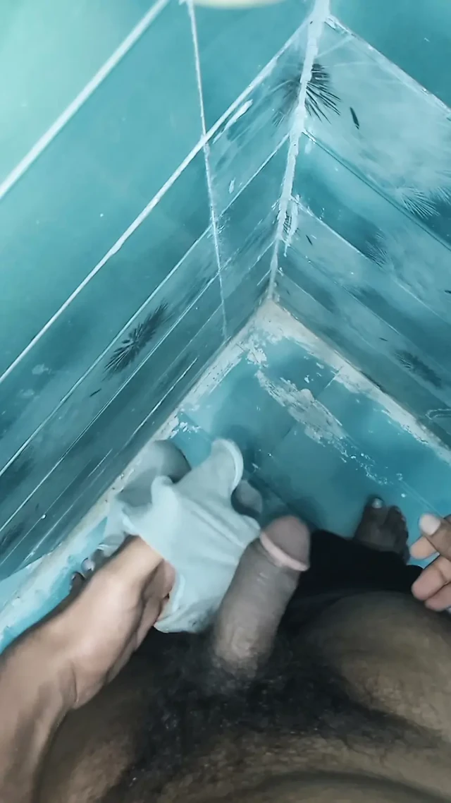 Yalnız çocuk baldızının pantolonuna💦 vurdu.