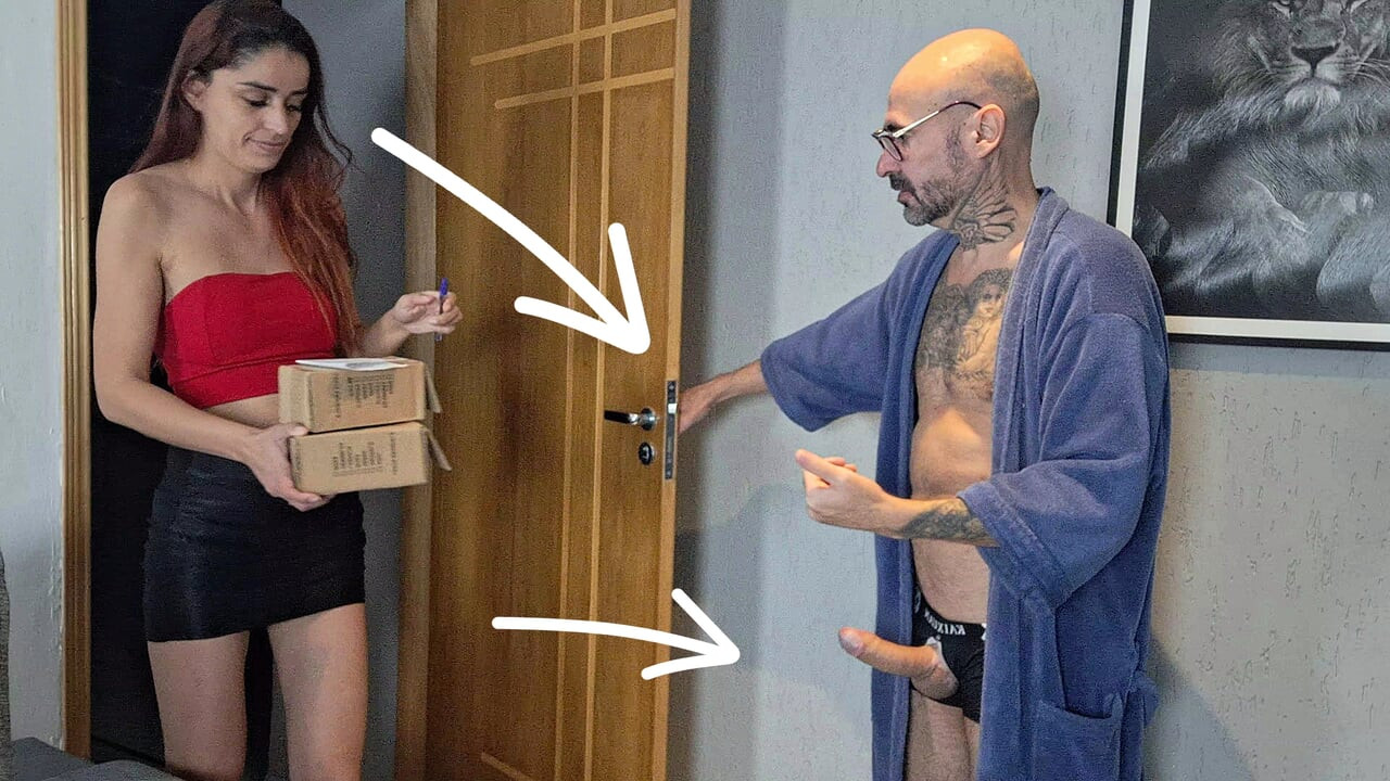 taç ereksiyonlu kurye kızı patlatıyor!