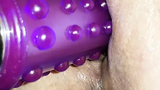 Kocam bana yeni oyuncaklar aldı.