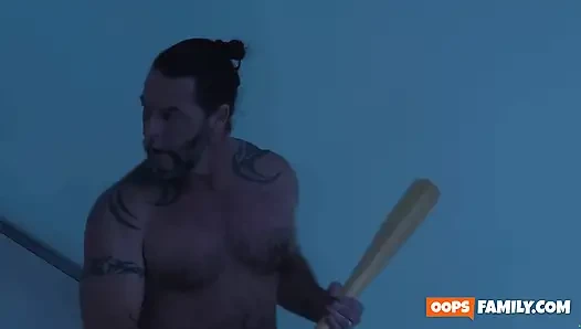 Эй! Держи ладони от моих вещей, если они не на моем члене - самое горячее, самое грязное XXX порно вокруг!