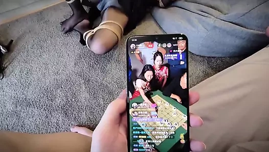 Üvey kız kardeş kendini bağlama bağımlısı