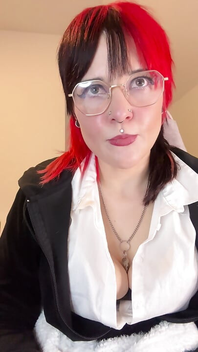 Gotik oda arkadaşı senaryo