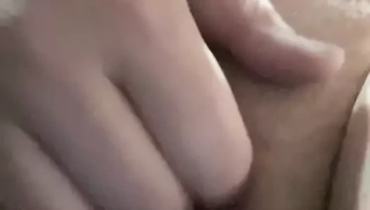 Bu güzel sıkı kedi ile oynama