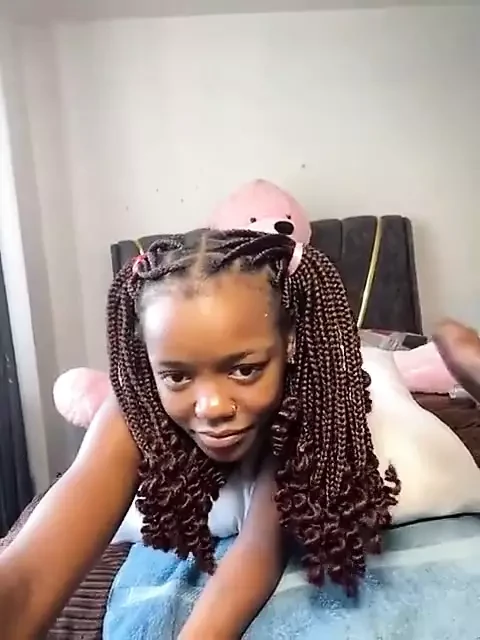 Тинку жестко трахнули и трахнули в глотку, от Daisy