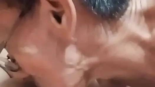 Sulu amcığının bölüm 2'sinde