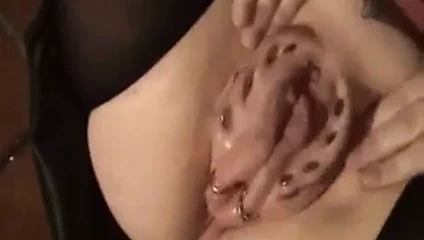 Aşırı köle kedi pompalama