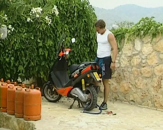 Dışarıda sevişmek en iyisidir