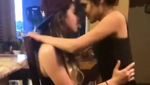 Arkadaşlar arasında küçük bir tur