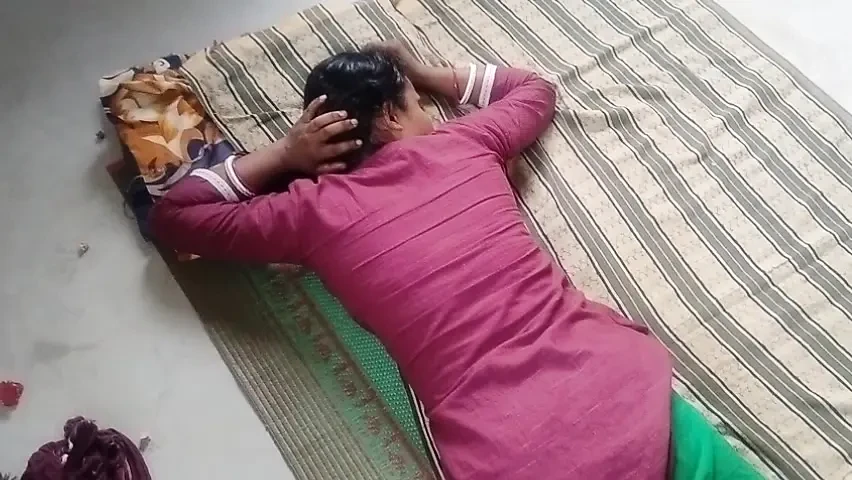 Indian Desi Desi Bhabhi hard rough sex video.