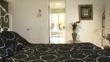 Siyah adamın içeri girmesine kim izin verdi?