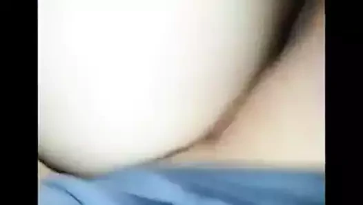 Geiler Milf Hintern Mit Kamera Gefilmt.