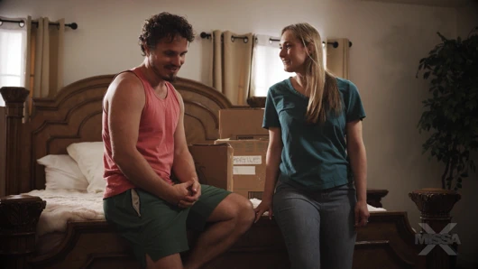 Missax - Ben Seninim, Üvey Oğul - Ophelia Kaan