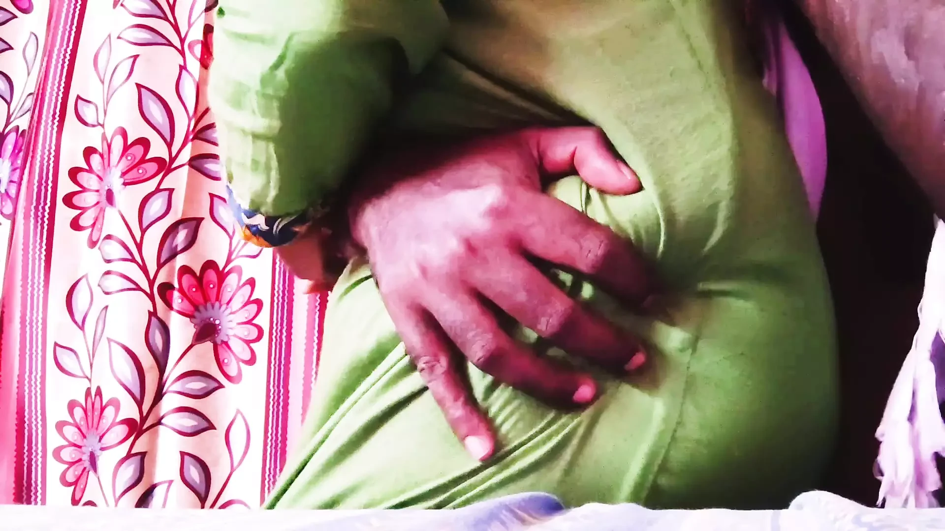 Telugu aunty dogie style fucking