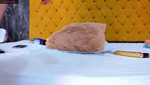 Idaly johnson'ın kabarık kedi dudakları