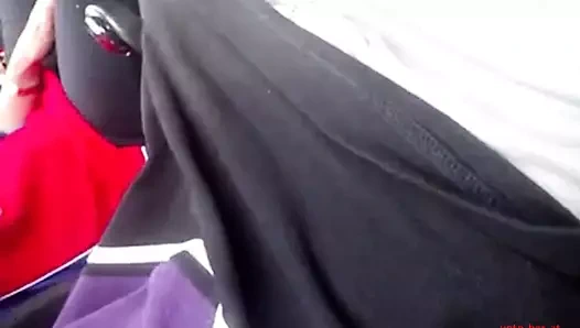 awek tudung bj dalam kereta