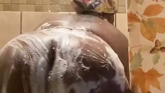 İri güzel kadın 1