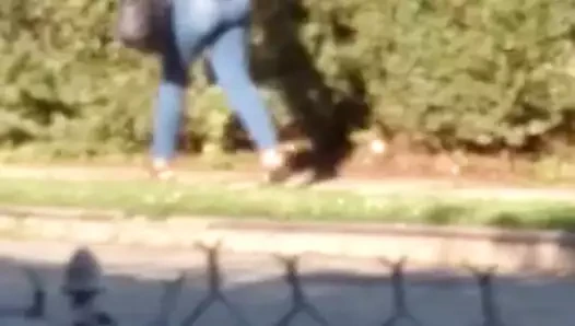 Güzel göt yürüyüşü