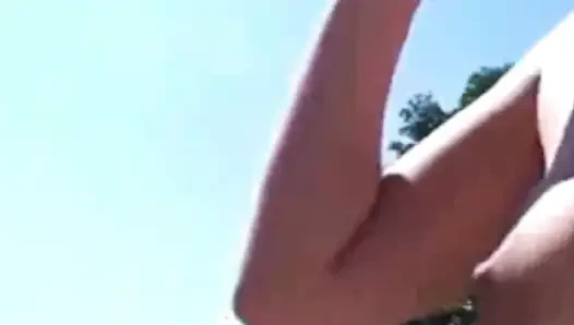 Brandon'ın vahşi açık havada macerası