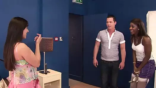 Erkek arkadaşımın kız kardeşi - bölüm 6