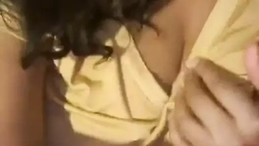 Seksi abanoz olduğunu bir kik ucube