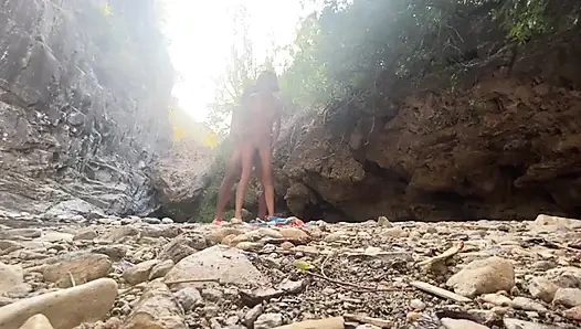 Nehir gezisi muazzam bir sikişle bitiyor